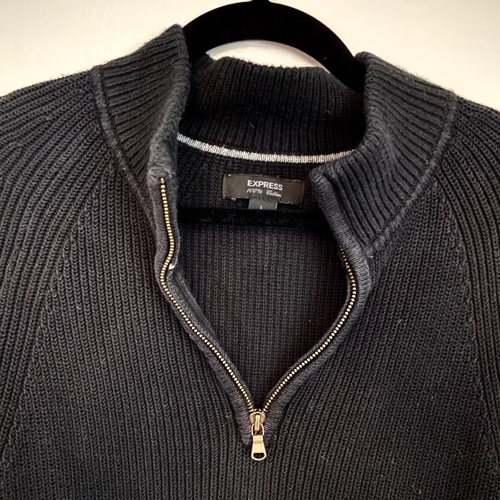 EXPRESS • Men’s Sweater • Pullover Quarter Zip - Picture 1 of 4